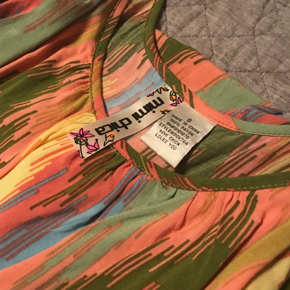 Multi-Colored Dress with Ruffle - Picture 4 of 5